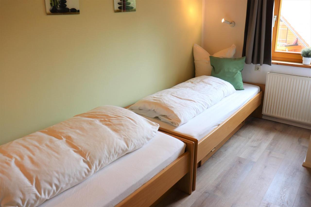 Wohnung #5 Mit Balkon - Zentrale Dennoch Ruhige Lage Mit Terrasse - Stadtbus Vor Der Tuer! Линдау Екстериор снимка